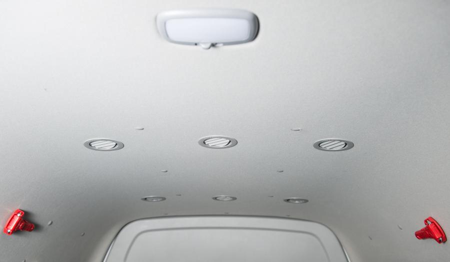 Детали интерьера Foton View 2016 года  (фото 63 из 120)